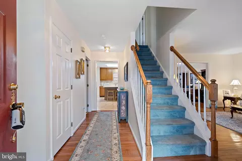 8 Adelaide Ct, Newark, DE 19702 photo 4