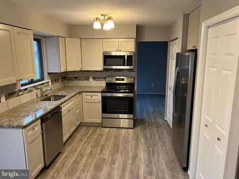 6 Glezman Dr, Newark, DE 19702 photo 8