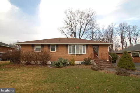 2733 Chinchilla Dr, Wilmington, DE 19810