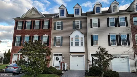 835 Hubbel Ave, Bear, DE 19701