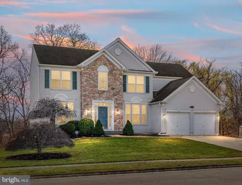 308 Mourning Dove Dr, Newark, DE 19711