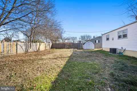 1108 Birchwood Dr, Newark, DE 19713 photo 30