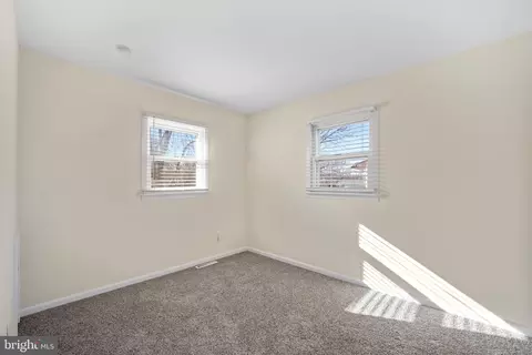 1108 Birchwood Dr, Newark, DE 19713 photo 15