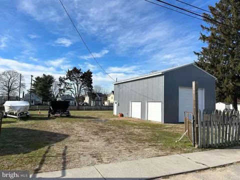 571 Walnut St, Townsend, DE 19734