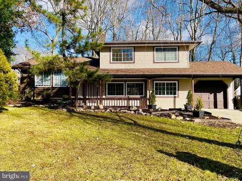 13 Thanksgiving Way, Newark, DE 19702