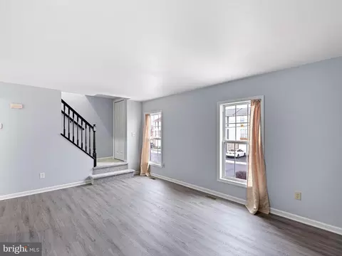 1112 E 14th St, Wilmington, DE 19802 photo 8