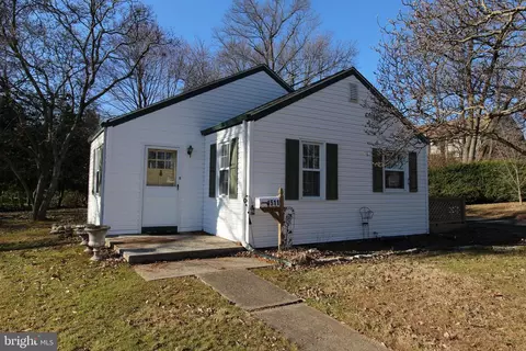 1511 Seton Dr, Wilmington, DE 19809