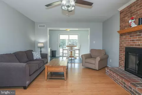4 Mcmahon Dr, Bear, DE 19701 photo 9