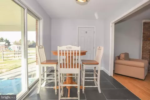 4 Mcmahon Dr, Bear, DE 19701 photo 5