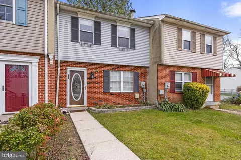 803 Hastings Ct, Newark, DE 19702