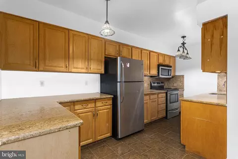 803 Hastings Ct, Newark, DE 19702 photo 9
