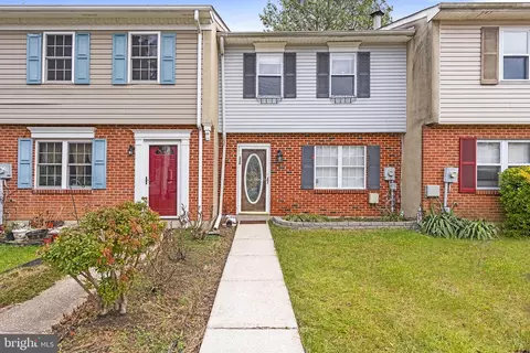 803 Hastings Ct, Newark, DE 19702 photo 2