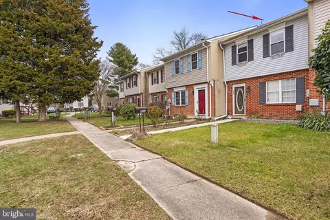 803 Hastings Ct, Newark, DE 19702 photo 3