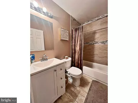 103 S Meadow Dr, Townsend, DE 19734 photo 10