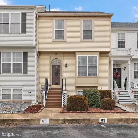 65 Brookfield Dr, Newark, DE 19702