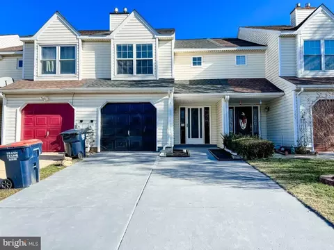 167 Auckland Dr, Newark, DE 19702