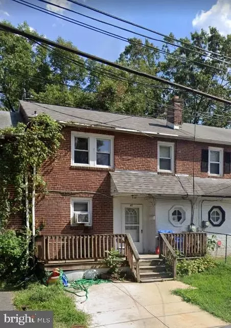 47 N Pennewell Dr, Wilmington, DE 19809
