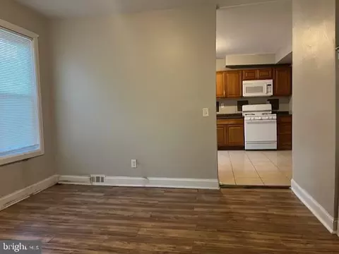 310 E 24th St, Wilmington, DE 19802 photo 6
