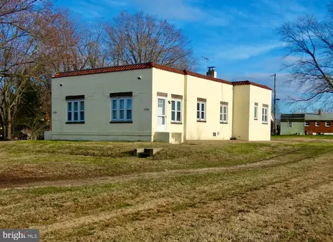 721 23 Clinton St, Delaware City, DE 19706