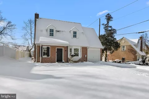 32 N Stuyvesant Dr, Wilmington, DE 19809