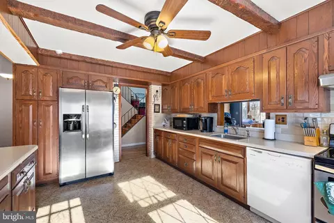 40 Gill Dr, Newark, DE 19713 photo 10
