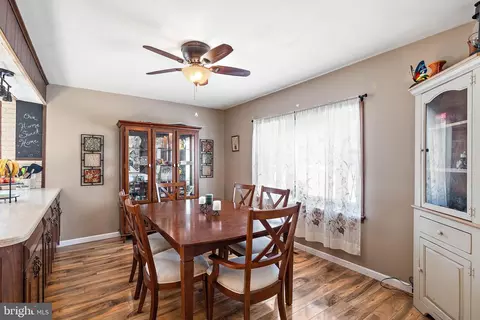 40 Gill Dr, Newark, DE 19713 photo 6