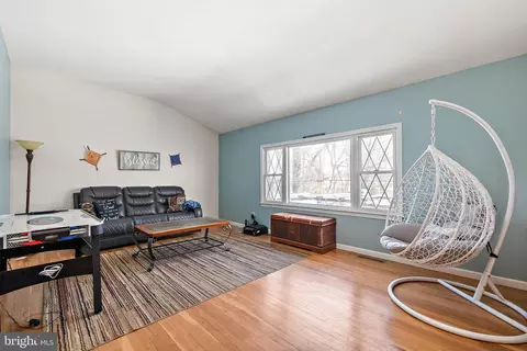 40 Gill Dr, Newark, DE 19713 photo 13