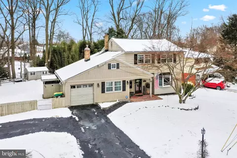 2631 E Riding Dr, Wilmington, DE 19808