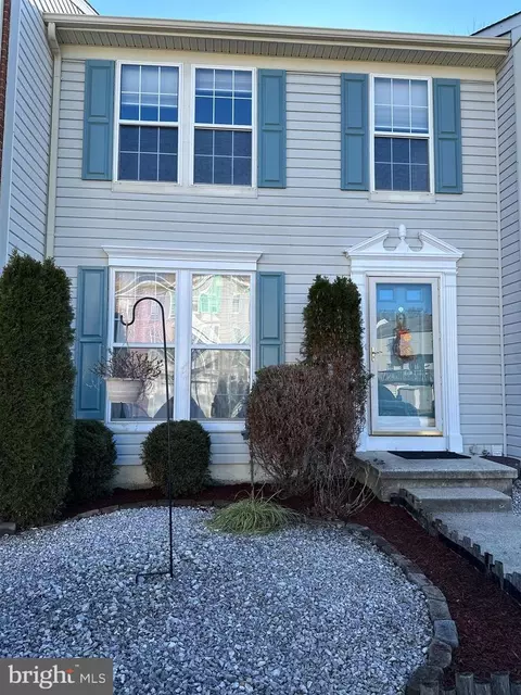 79 Alexis Dr, Newark, DE 19702