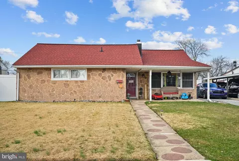 133 Jay Dr, New Castle, DE 19720