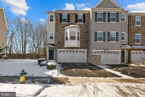 693 Jacobsen Cir #182, Newark, DE 19702
