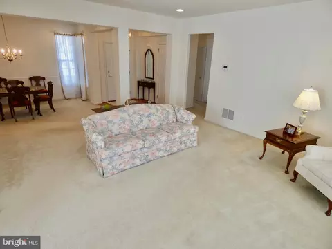 47 Springmill Dr, Middletown, DE 19709 photo 7