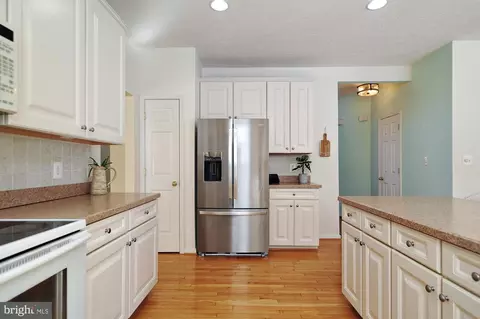 Kitchen - 417 South St, Townsend, DE 19734 photo 3 of 5