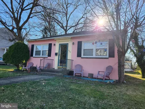 800 Haines Ave, Wilmington, DE 19809