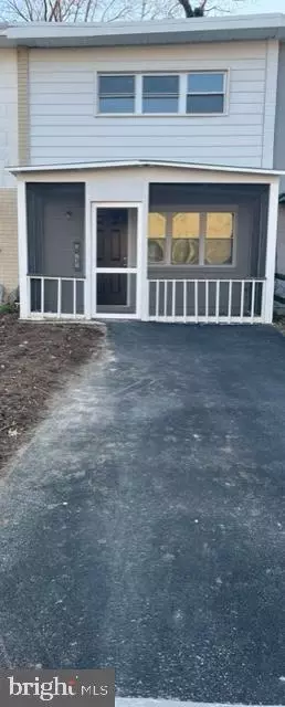 22 Rose Ln, New Castle, DE 19720