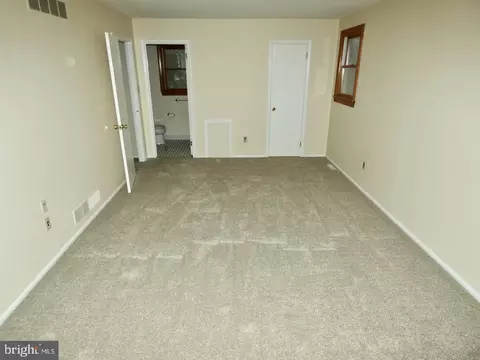 127 Sonant Dr, Newark, DE 19713 photo 46