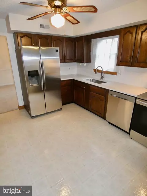 127 Sonant Dr, Newark, DE 19713 photo 20