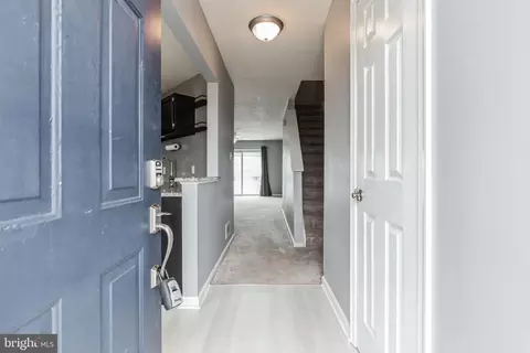 Entry Way - 145 Mcmullen Cir, Bear, DE 19701 photo 1 of 4