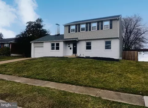 200 Edjil Dr, Newark, DE 19713