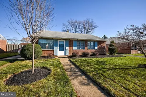 312 Hazlett Rd, New Castle, DE 19720