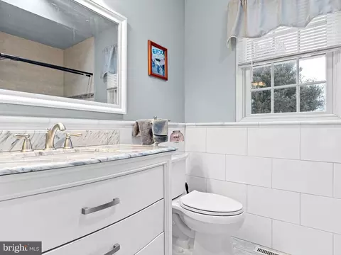 Bath - 9 Airdrie Dr, Bear, DE 19701 photo 6 of 6