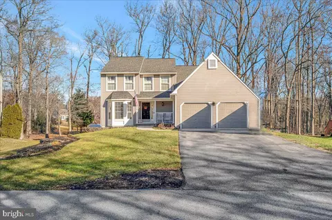 218 Timber Knoll Dr, Bear, DE 19701