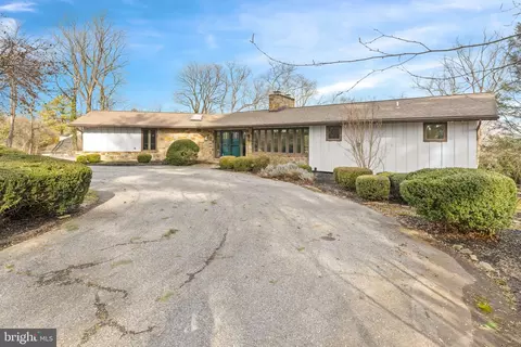 109 Quintynnes Dr, Wilmington, DE 19807