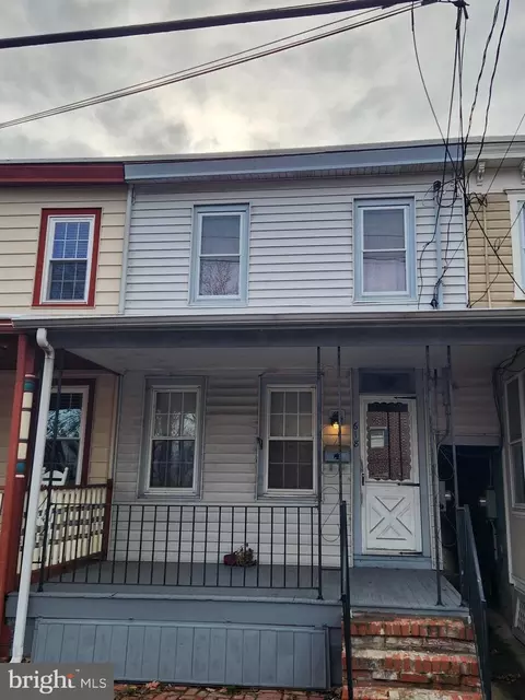 618 Delaware, New Castle, DE 19720