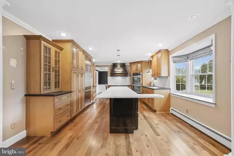Kitchen - 16 Lauren Dr, Bear, DE 19701 photo 5 of 6