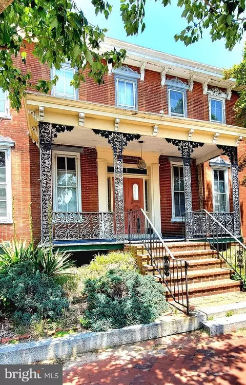 123 W Main St, Middletown, DE 19709