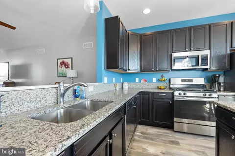Kitchen - 1314 Carrick Ct, Middletown, DE 19709 photo 2 of 5