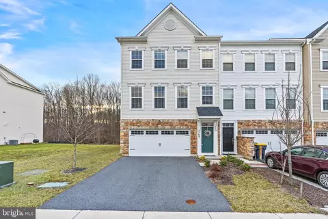 168 Jenny Dr, Bear, DE 19701
