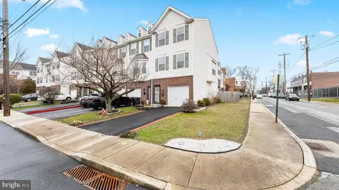 600 Hawley St, Wilmington, DE 19805
