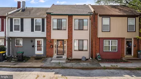 40 Duquesne Ct, New Castle, DE 19720
